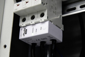 Shelly 3EM-63T Gen3 Energiak&ouml;lts&eacute;gm&eacute;rő (_3EM-63T Gen3;1)