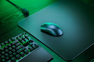 Razer Viper V3 Pro SE vezet&eacute;k n&eacute;lk&uuml;li gaming eg&eacute;r fekete (RZ01-04550100-R3G1)