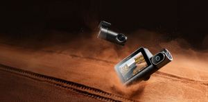 70mai Dash Cam 4K T800 Premium Set menetr&ouml;gz&iacute;tő kamera + h&aacute;ts&oacute; kamera szett  + 256 GB microSDXC U3