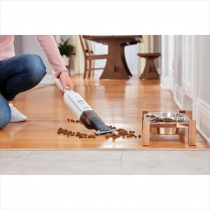 Black & Decker akkumul&aacute;toros k&eacute;zi porsz&iacute;v&oacute; feh&eacute;r (HLVC315J11-QW)