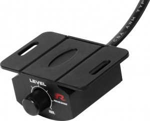 Renegade Aut&oacute; akt&iacute;v m&eacute;lysug&aacute;rz&oacute; 200 W (RS800A)