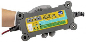 GYS FLASH 8.12 PL  Automatikus t&ouml;ltő, Műhely t&ouml;ltők&eacute;sz&uuml;l&eacute;k, Aut&oacute;s t&ouml;ltők&eacute;sz&uuml;l&eacute;k 12 V 1 A, 4 A, 8 A (069282)