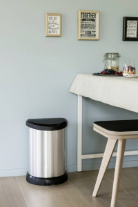 CURVER DECO Bin  Szemeteskuka 15 l (Sz x Ma x M&eacute;) 303 x 448 x 268 mm Ez&uuml;st, Fekete 1 db (240568)