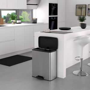 CURVER Deco bin slim  Szemeteskuka 52 l (Sz x Ma x M&eacute;) 486 x 615 x 284 mm Ez&uuml;st, Fekete 1 db (254619)