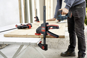 BESSEY Egykezes bilincs EZL 300/80   Szor&iacute;t&aacute;si sz&eacute;less&eacute;g (max.):300 mm M&eacute;ret, hossz: 515 mm Visszavon&aacute;s:80 mm (EZL30-8)