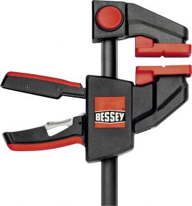 BESSEY F&eacute;lk&eacute;z szor&iacute;t&oacute; Szor&iacute;t&aacute;si sz&eacute;less&eacute;g (max.):600 mm M&eacute;ret, hossz: 835 mm Visszavon&aacute;s:90 mm (EZXL60-9)