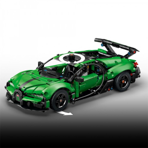 Lego Technic Z&ouml;ld Bugatti Chiron Pur Sport hiperaut&oacute; (42241)