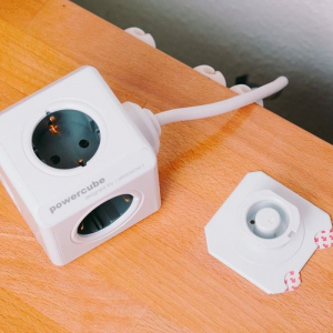 Allocacoc PowerCube Extended USB hálózati elosztó 1.5m fehér-szürke  (1402GY/DEEUPC)