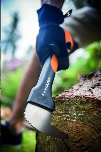 Fiskars 126006 WoodXpert XA2 kis rönkcsákány