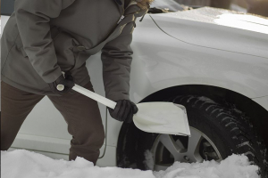 Fiskars 143072 SnowXpert autós hólapát
