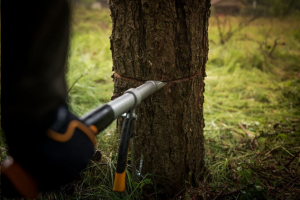 Fiskars 126051 WoodXpert ejtőemelő, M