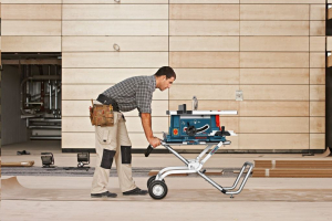 Bosch GTA 60 W munkaasztal leszab&oacute; &eacute;s g&eacute;rv&aacute;g&oacute; fűr&eacute;szekhez (0601B12000)