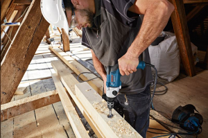 Bosch Professional GBM 13-2 RE 2 sebességes fúrógép, gyorstokmány (06011B2000)