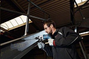 Bosch GBM 13-2 RE 2 sebess&eacute;ges f&uacute;r&oacute;g&eacute;p, prec&iacute;zi&oacute;s tokm&aacute;ny (06011B2002)