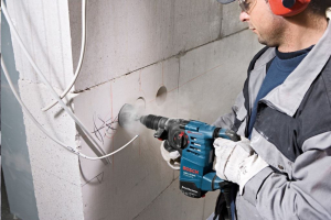 Bosch Professional GBH 3-28 DFR  fúrókalapács, SDS-plus (061124A000)