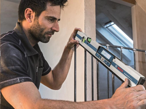 Bosch Professional GIM 60 digitális lejtésmérő (0601076700)