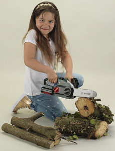 Klein Toys Bosch Láncfűrész fénnyel és hanggal (83999)