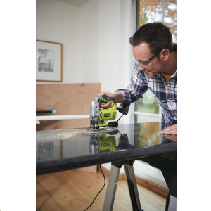 RYOBI RJS750-G sz&uacute;r&oacute;fűr&eacute;sz 500W