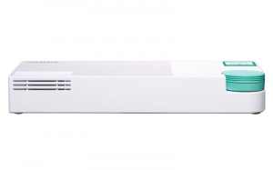 QNAP QSW-308S 8 portos Gigabit switch