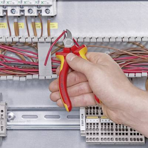 VDE oldalcsípőfogó Knipex 70 06 125