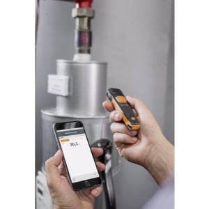 Testo lézeres infrahőmérő 10:1 optikával -30 tól 250 °C-ig bluetooth funkcióval, Smart készülékekhez Testo 805i Smart