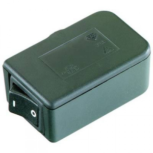 interBär 1 pólusú zsinórkapcsoló, 10 A 250 V/AC, fekete