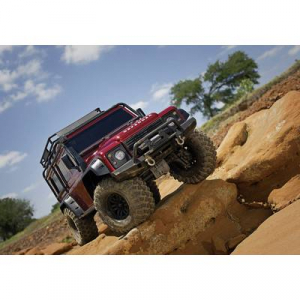 Traxxas Landrover Defender Brushed RC modellautó Elektro Crawler 4WD RtR 2,4 GHz