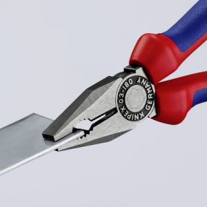 Kombinált fogó, 180 mm, vágási érték: (közepes/kemény) O 3,4/2,2 mm, max. 16 mm2, Knipex 03 02 180