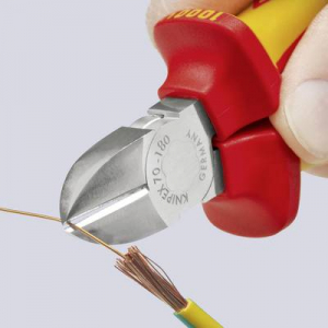 VDE oldalcsípőfogó Knipex 70 06 180