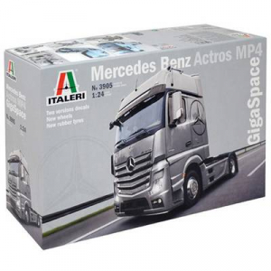 Italeri 510003905 Mercedes Benz Actros MP4 Gigaspace Kamionmodell építőkészlet 1:24